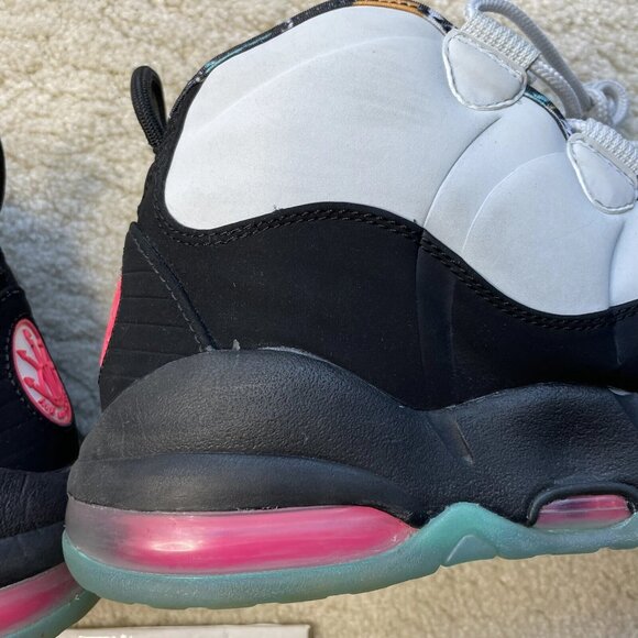 [US 9] NIKE AIR MAX UPTEMPO Spurs South Beach Basketball Shoes Gray Miami main image 5